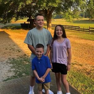 Meet your Posher, Sandy